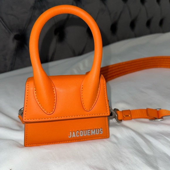 ❌SOLD Jacquemus Chiquito Handbag - Picture 2 of 8